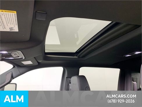 Used 2024 GMC Sierra 2500 AT4 w/ AT4 Premium Plus Package image 17