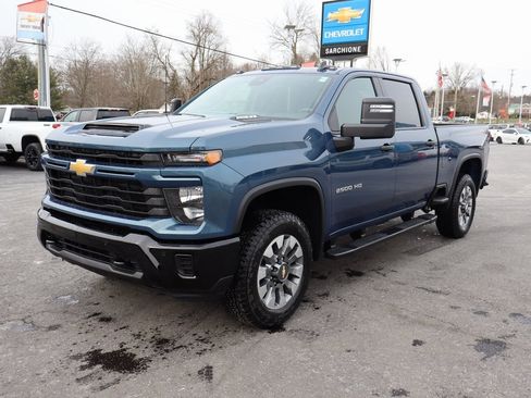 New 2026 Chevrolet Silverado 2500 Custom w/ Custom Value Package image 18