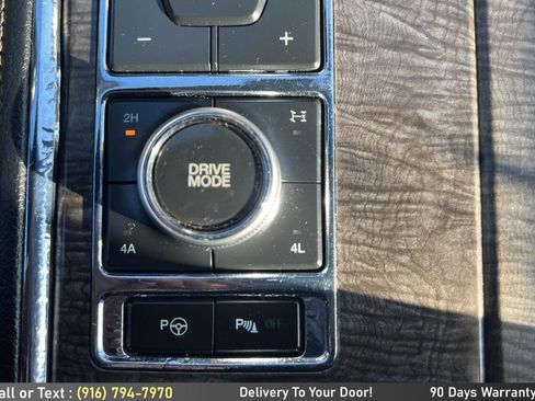 Used 2019 Ford Expedition Max Limited w/ Equipment Group 302A AWD/4WD image 32