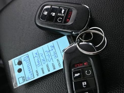 Used 2024 Honda CR-V EX-L image 27