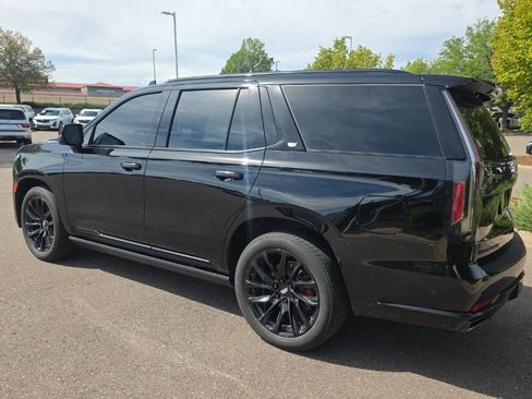 Certified 2023 Cadillac Escalade Sport Platinum w/ LPO, ONYX Package AWD/4WD image 6