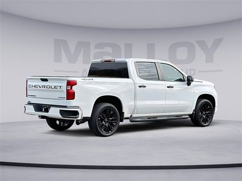 Used 2023 Chevrolet Silverado 1500 Custom image 6
