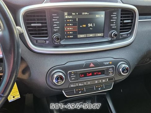 Used 2020 Kia Sorento LX w/ LX I4 Convenience Package FWD image 18