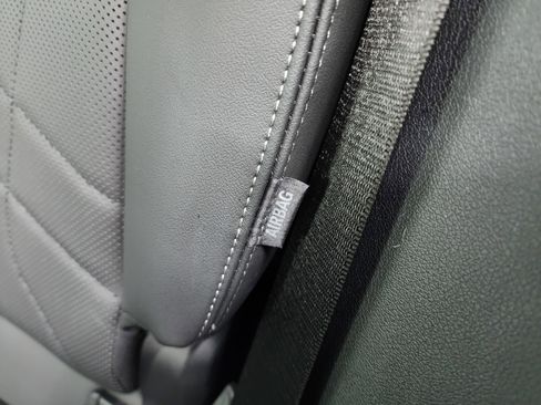 Used 2025 BMW X1 xDrive28i image 37