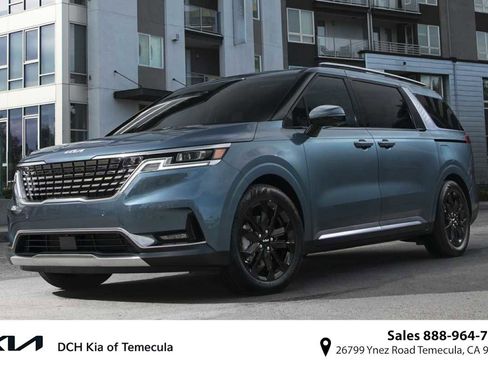 Used 2022 Kia Carnival LX image 1
