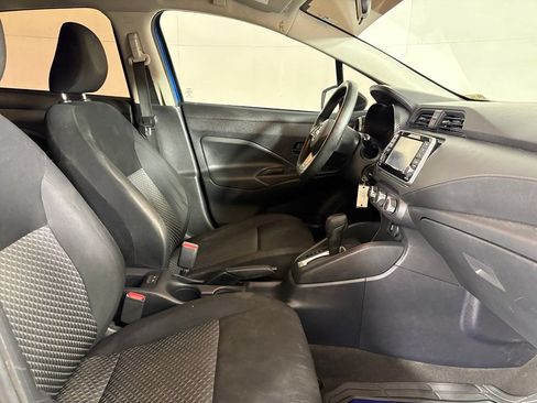 Used 2022 Nissan Versa S FWD image 13