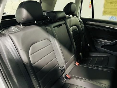 Used 2019 Volkswagen Golf Alltrack SEL image 28