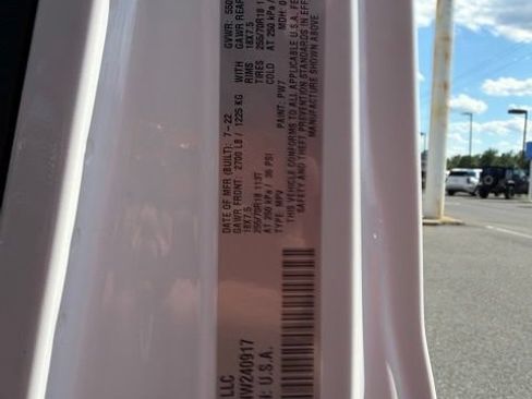 Used 2022 Jeep Wrangler Unlimited Sahara w/ Cold Weather Group AWD/4WD image 27