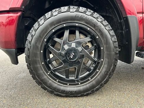 Used 2019 RAM 1500 Laramie w/ Sport Appearance Package AWD/4WD image 14