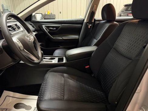 Used 2016 Nissan Altima 2.5 S w/ Power Driver Seat Package FWD image 14