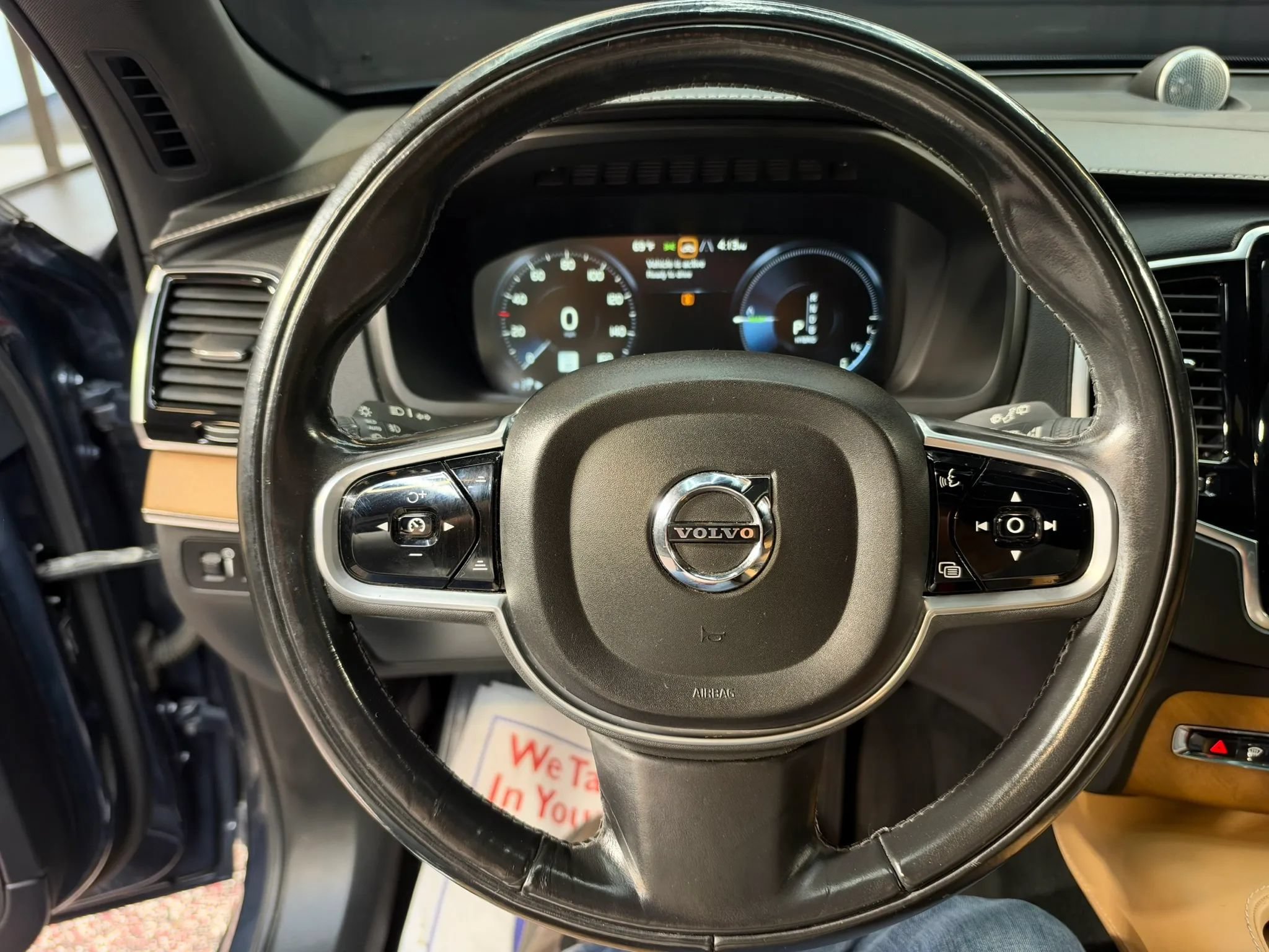 Used 2018 Volvo XC90 T8 Inscription w/ Convenience Package AWD/4WD image 12