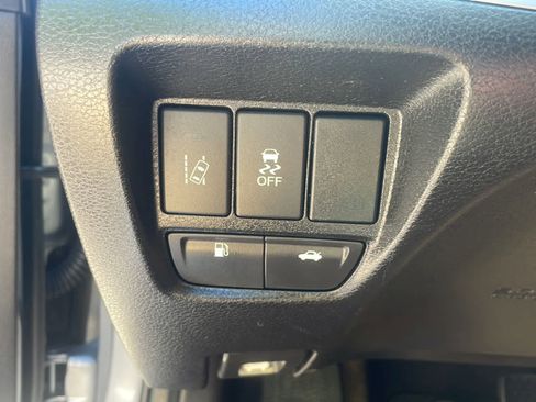 Used 2015 Acura TLX V6 w/ Technology Package FWD image 14
