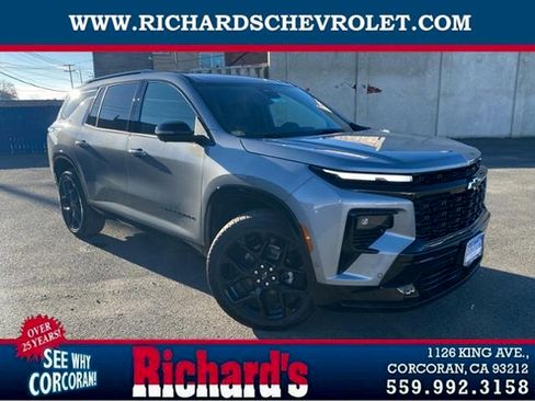New 2026 Chevrolet Traverse RS w/ LPO, Floor Liner Package FWD image 1