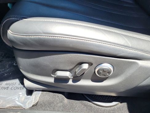 Used 2024 Genesis GV80 2.5T image 9