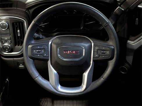 Used 2022 GMC Sierra 1500 SLE image 12