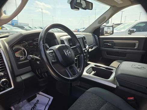 Used 2018 RAM 1500 Big Horn AWD/4WD image 11