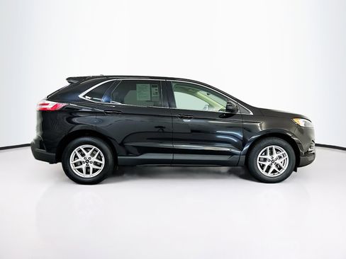 Used 2024 Ford Edge SEL AWD/4WD image 10