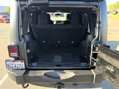 Used 2016 Jeep Wrangler Unlimited Sport w/ Quick Order Package 24S AWD/4WD image 12