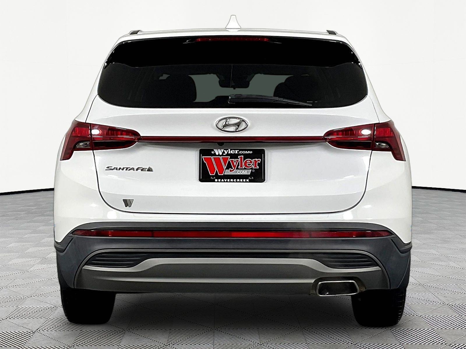 Certified 2023 Hyundai Santa Fe SE FWD image 5