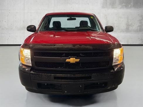 Used 2013 Chevrolet Silverado 1500 W/T image 2