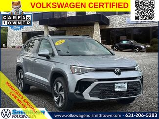 Used 2025 Volkswagen Taos SE w/ Panoramic Sunroof Package AWD/4WD video 1