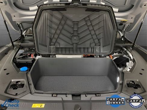 Used 2023 Audi e-tron Premium Plus w/ Premium Plus Package image 91