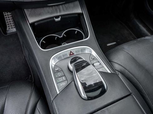 Used 2016 Mercedes-Benz S 550 Sedan image 16
