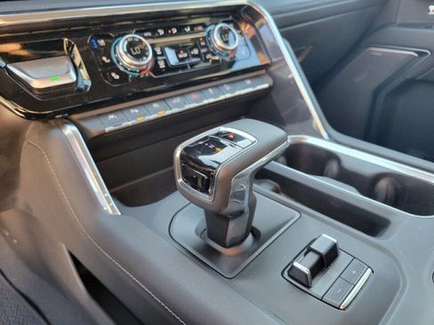Used 2023 GMC Sierra 1500 Denali w/ Technology Package image 22