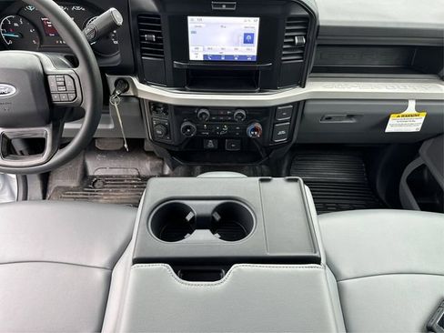 New 2025 Ford F350 XL w/ XL Chrome Package image 15