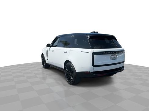 Used 2023 Land Rover Range Rover Long Wheelbase SE AWD/4WD image 6