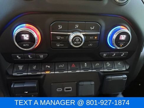 Used 2023 GMC Sierra 3500 Denali w/ Denali Black Diamond Edition AWD/4WD image 30