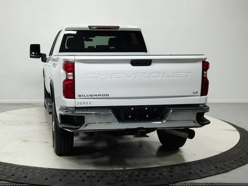 Used 2023 Chevrolet Silverado 2500 LT w/ Convenience Package AWD/4WD image 7