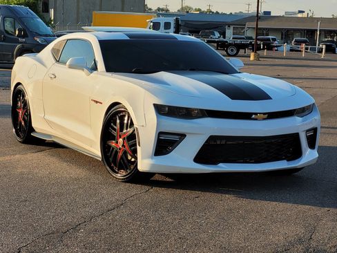 Used 2017 Chevrolet Camaro LT w/ RS Package RWD image 2