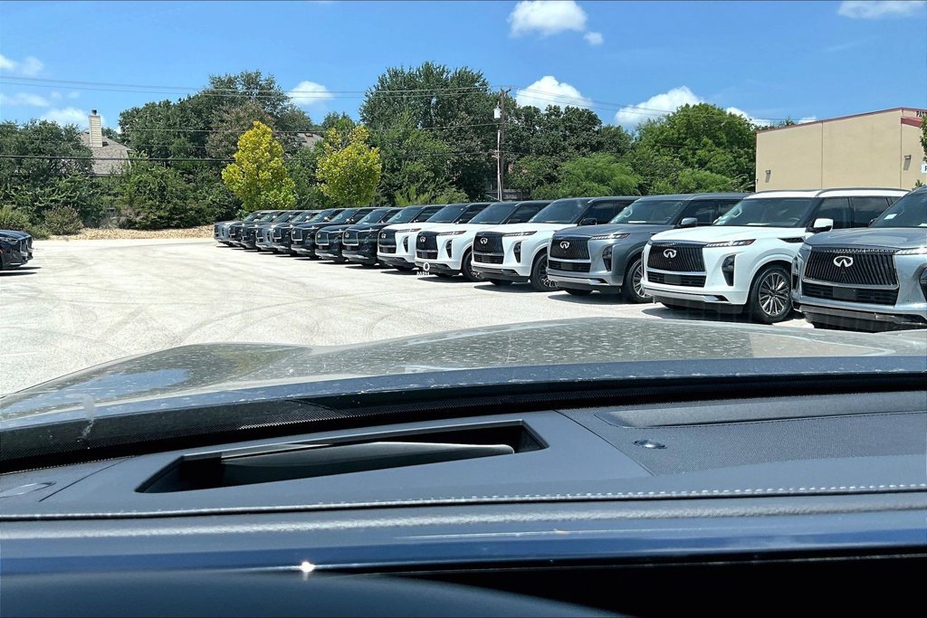 New 2027 INFINITI QX80 Luxe w/ Cargo Package RWD image 39