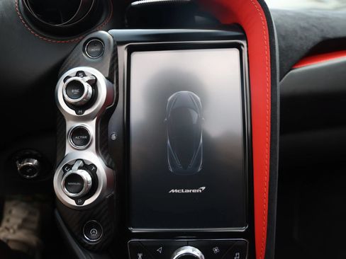 Used 2020 McLaren 720S Spider RWD image 43