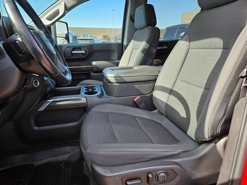 Used 2020 Chevrolet Silverado 1500 RST AWD/4WD image 15