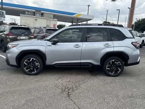 New 2025 Subaru Forester Limited w/ Popular Package image 6