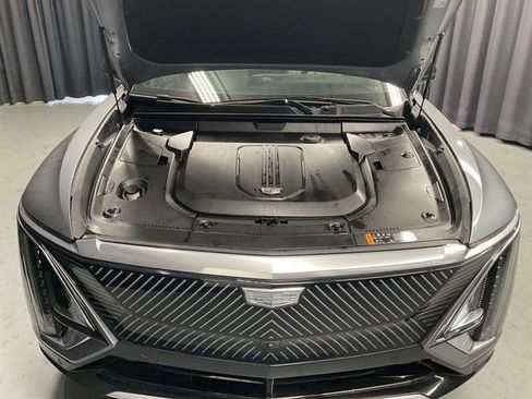 Used 2023 Cadillac Lyriq Luxury image 15