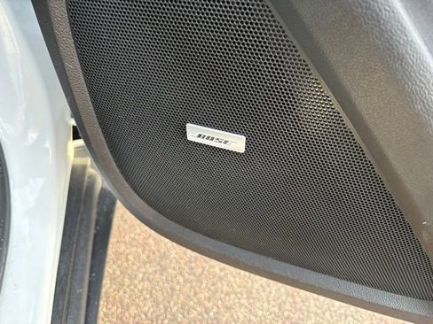 Used 2021 Chevrolet Traverse RS image 28