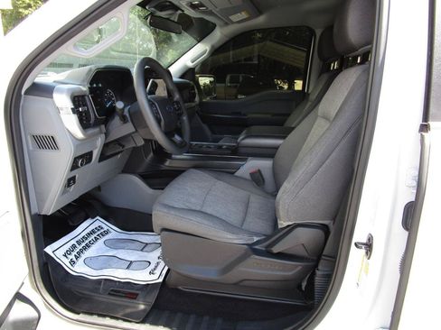 Used 2022 Ford F150 XL w/ Equipment Group 101A High AWD/4WD image 18