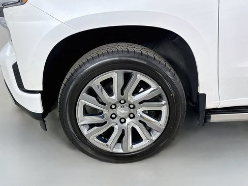 Used 2022 Chevrolet Silverado 1500 High Country w/ LPO, Dark Essentials Package AWD/4WD image 35