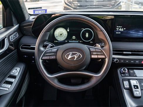 Used 2025 Hyundai Palisade Calligraphy image 24