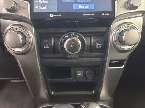 Used 2024 Toyota 4Runner SR5 Premium image 36