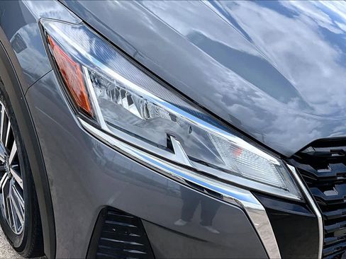 Certified 2023 Nissan Kicks SV w/ Exterior Package FWD image 27