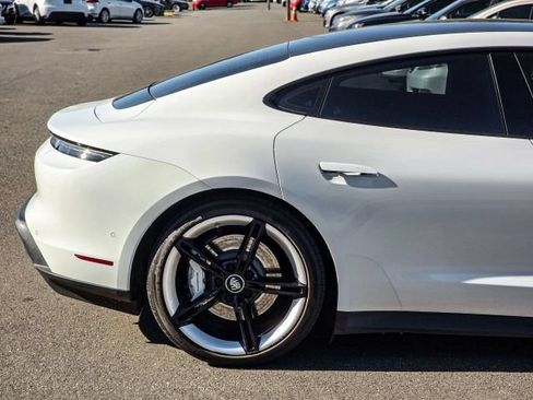 Used 2020 Porsche Taycan 4S AWD/4WD image 15