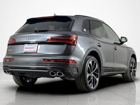 Used 2023 Audi SQ5 Prestige w/ Prestige Package image 5