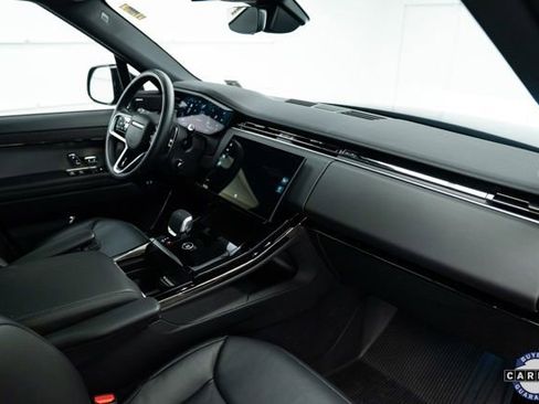 Used 2025 Land Rover Range Rover Sport S image 17