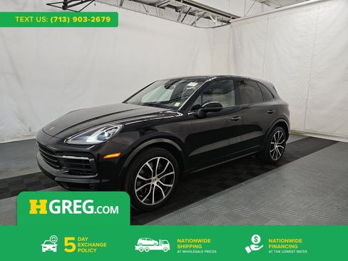 Used 2023 Porsche Cayenne AWD/4WD image 1