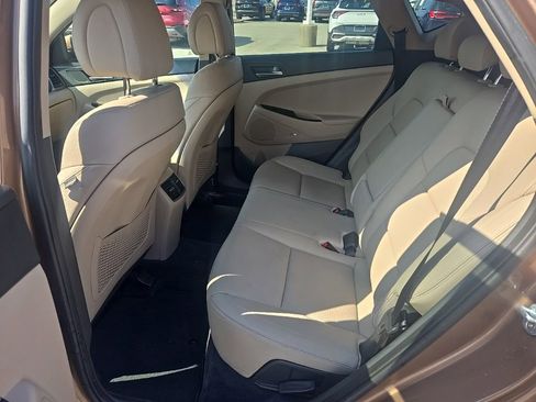 Used 2017 Hyundai Tucson SE Plus image 27