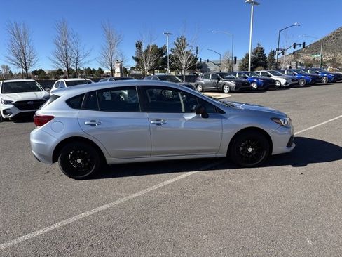 Used 2022 Subaru Impreza 2.0i image 2